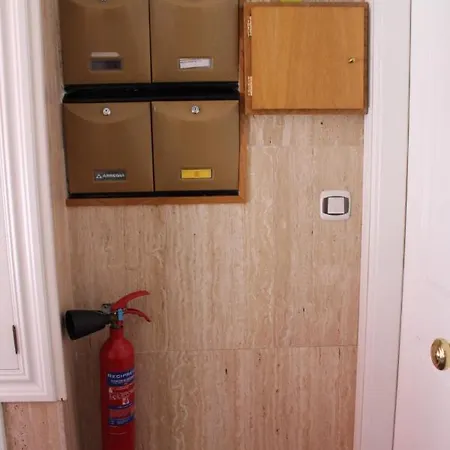 Puenteroma Numero 65 Apartman *